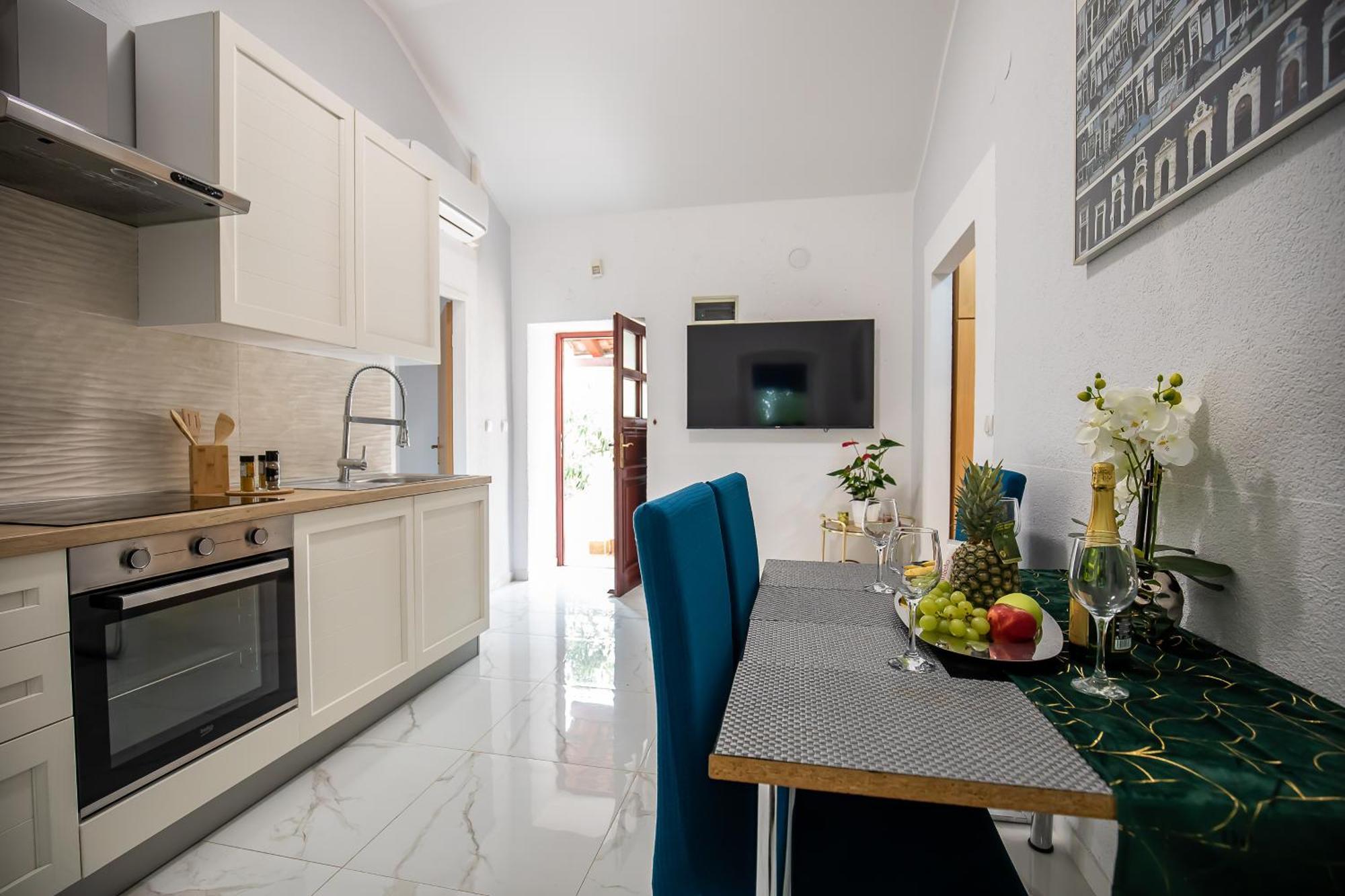 Studio Apartment Jemi プーラ エクステリア 写真
