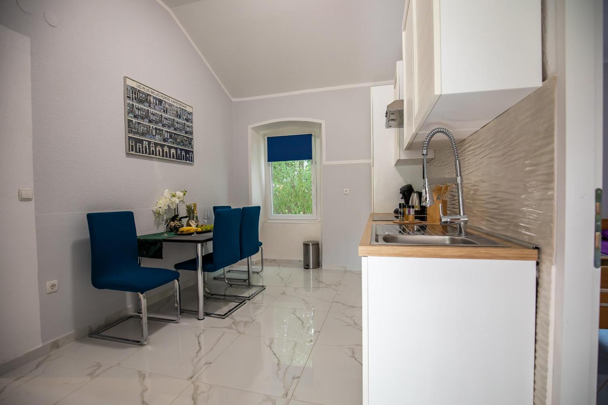 Studio Apartment Jemi プーラ エクステリア 写真